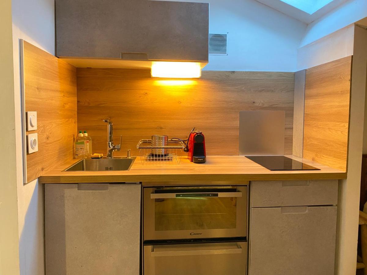 Joli Studio Renove Au Coeur De كوتيريه المظهر الخارجي الصورة